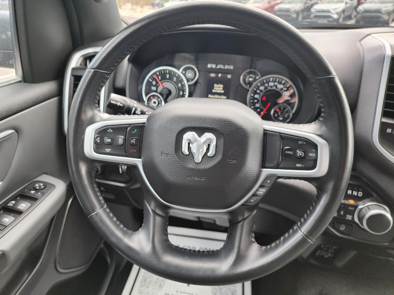 RAM 1500 Big Horn Quad Cab 4WD 2023