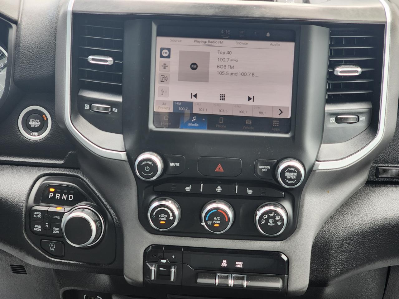 RAM 1500 Big Horn Quad Cab 4WD 2023