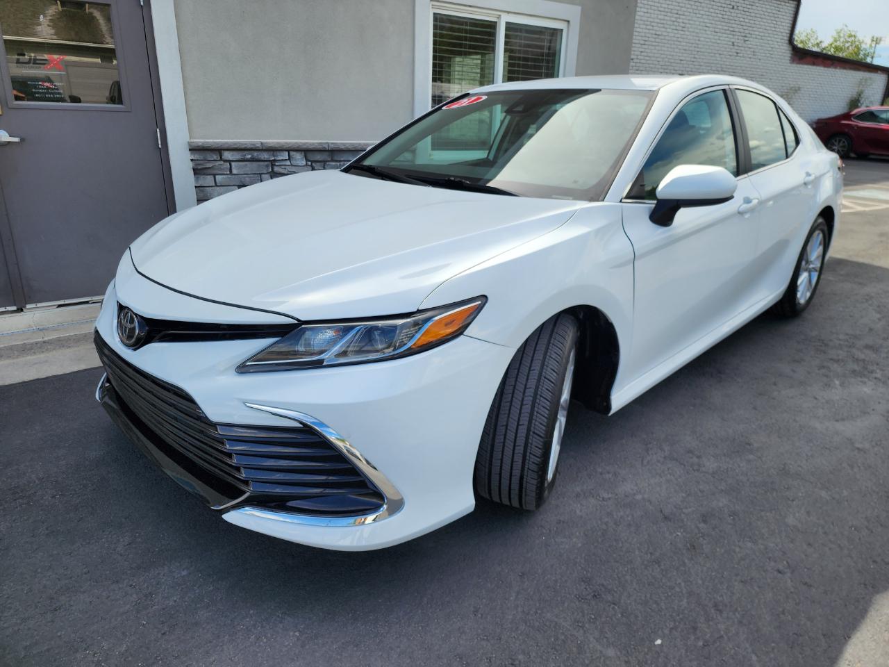Toyota Camry LE 2021