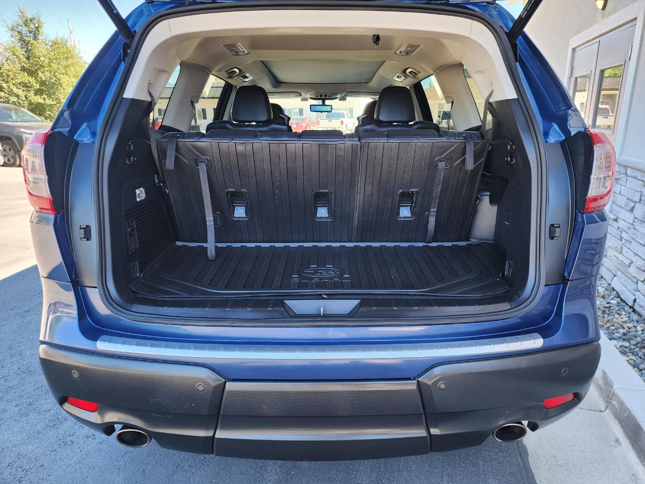 Subaru Ascent Touring 2022