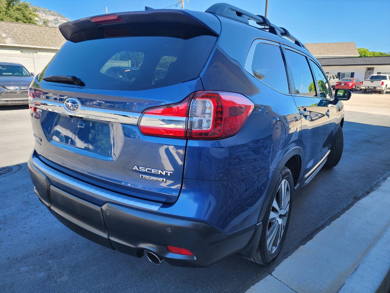 Subaru Ascent Touring 2022
