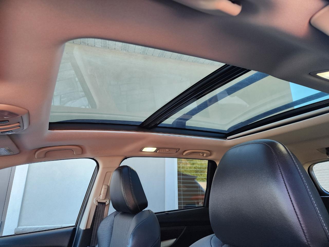 Subaru Ascent Touring 2022