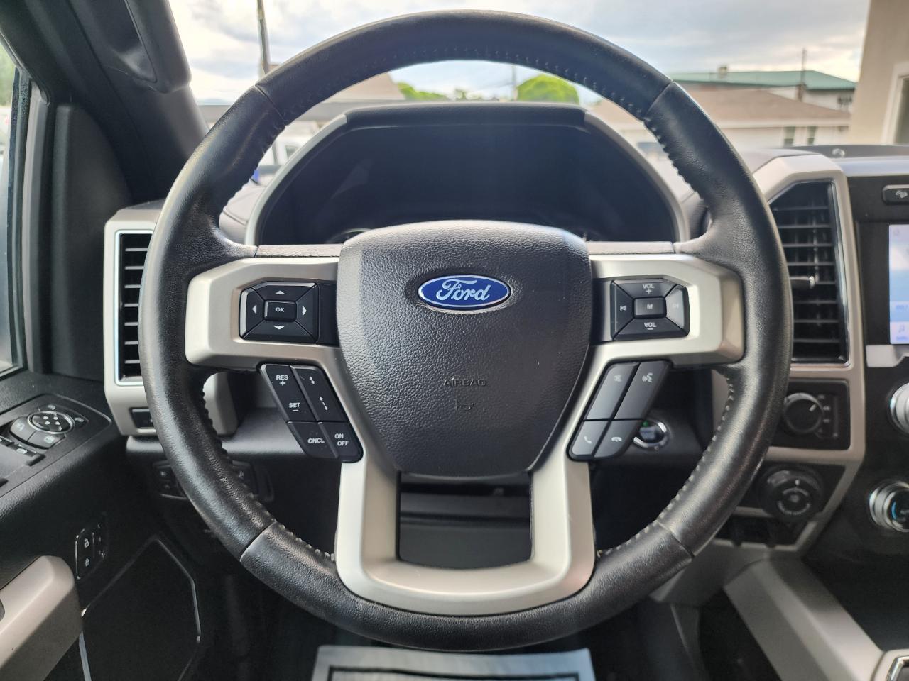 Ford F-150 Lariat SuperCrew 5.5-ft. Bed 4WD 2020
