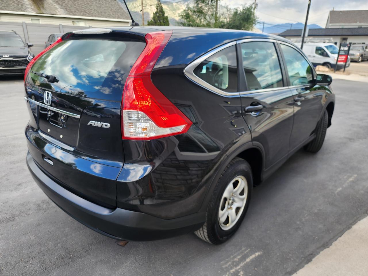 Honda CR-V LX 4WD 5-Speed AT 2014