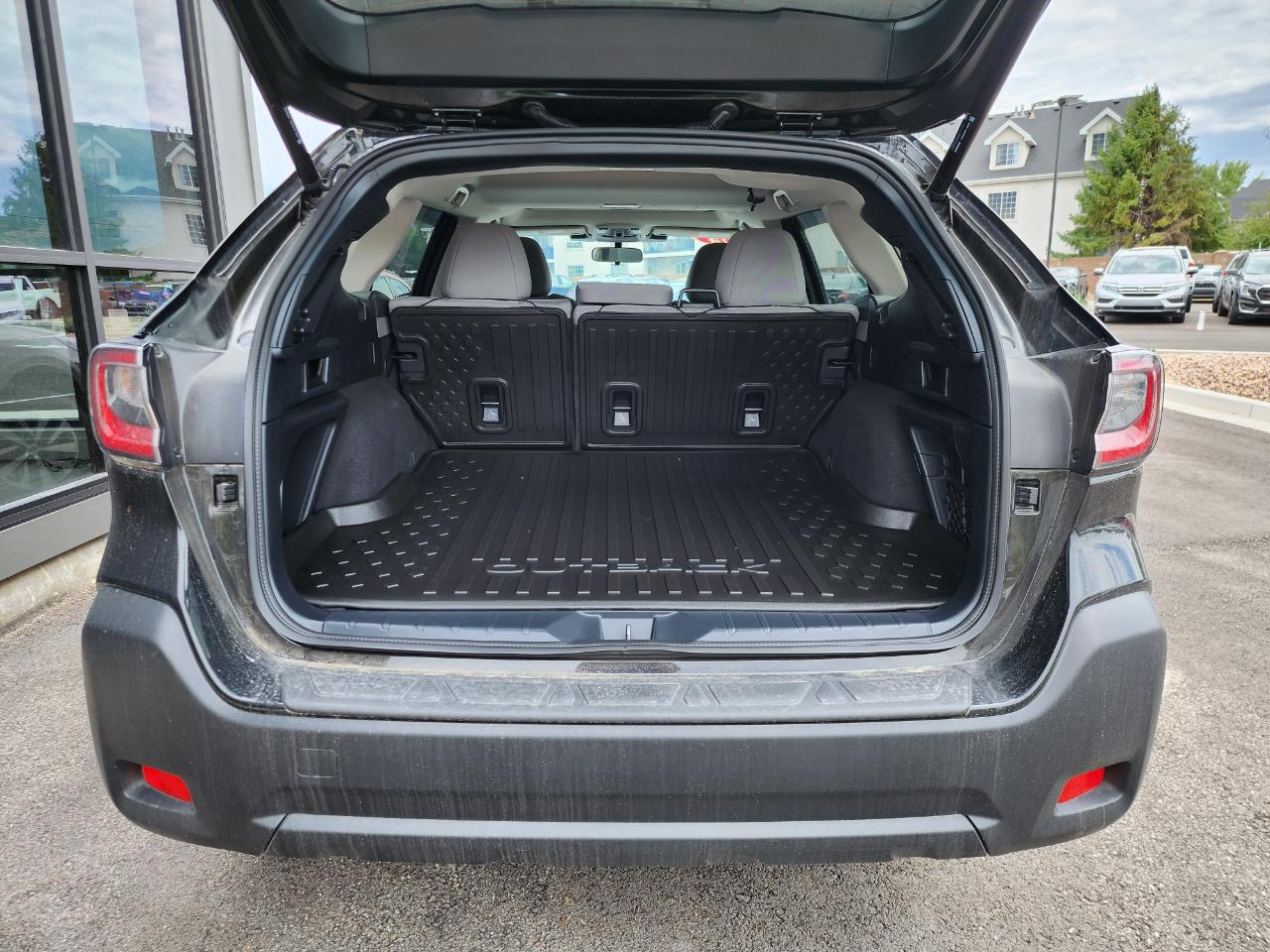 Subaru Outback Premium 2024