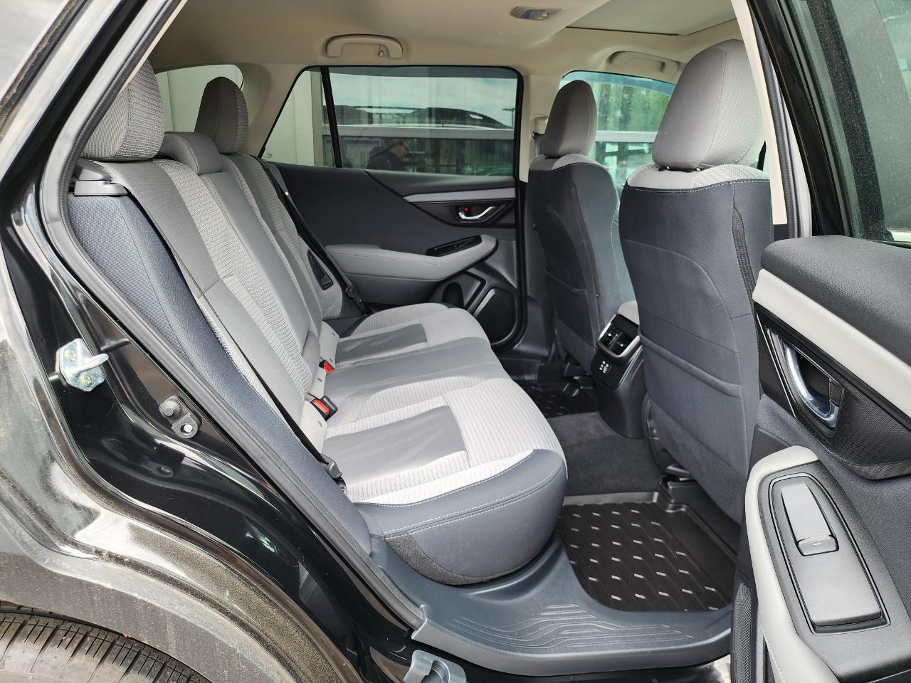 Subaru Outback Premium 2024