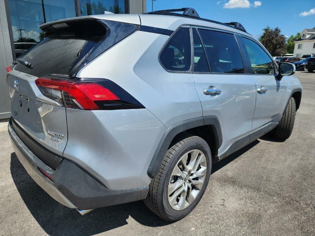 Toyota RAV4 Limited AWD 2025