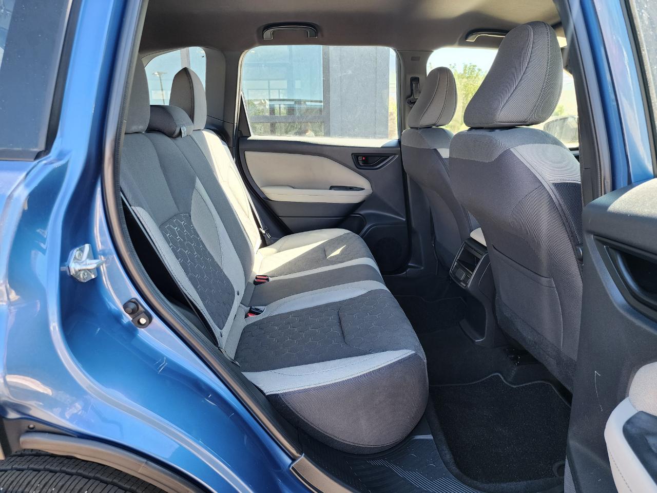 Subaru Forester Base 2025