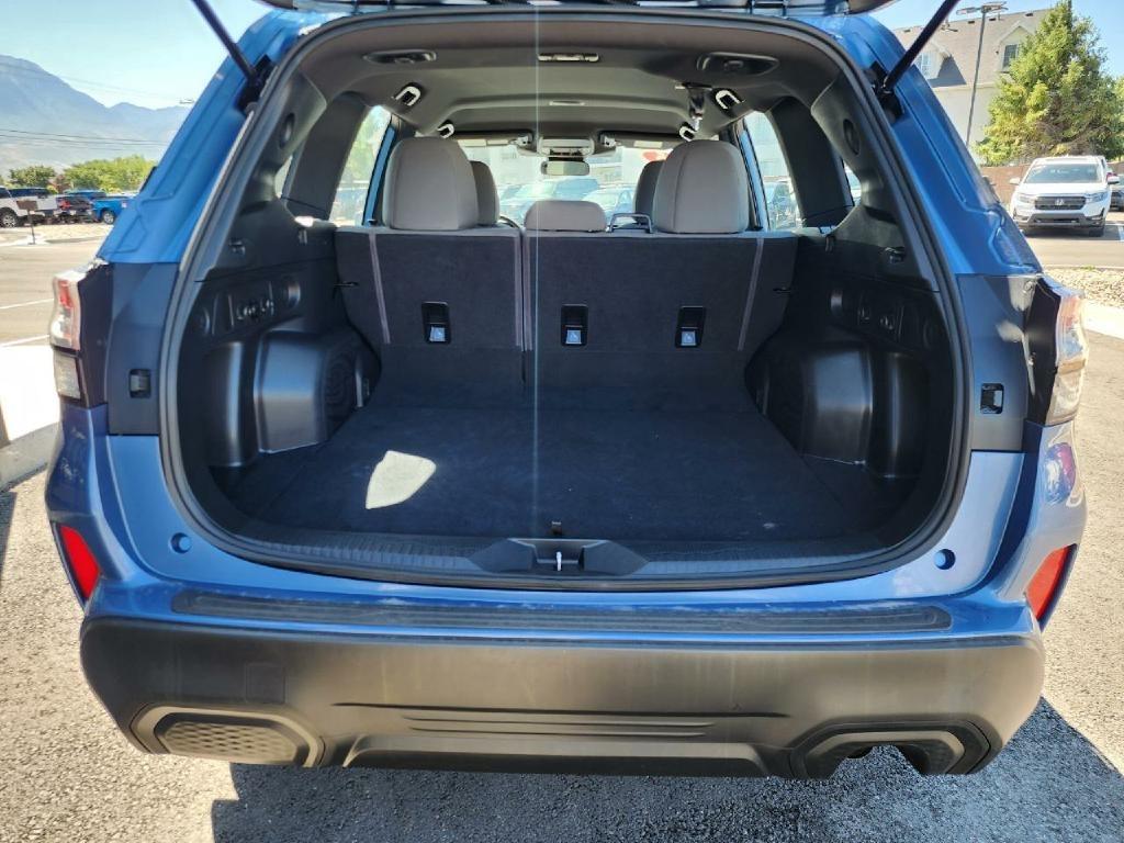 Subaru Forester Base 2025