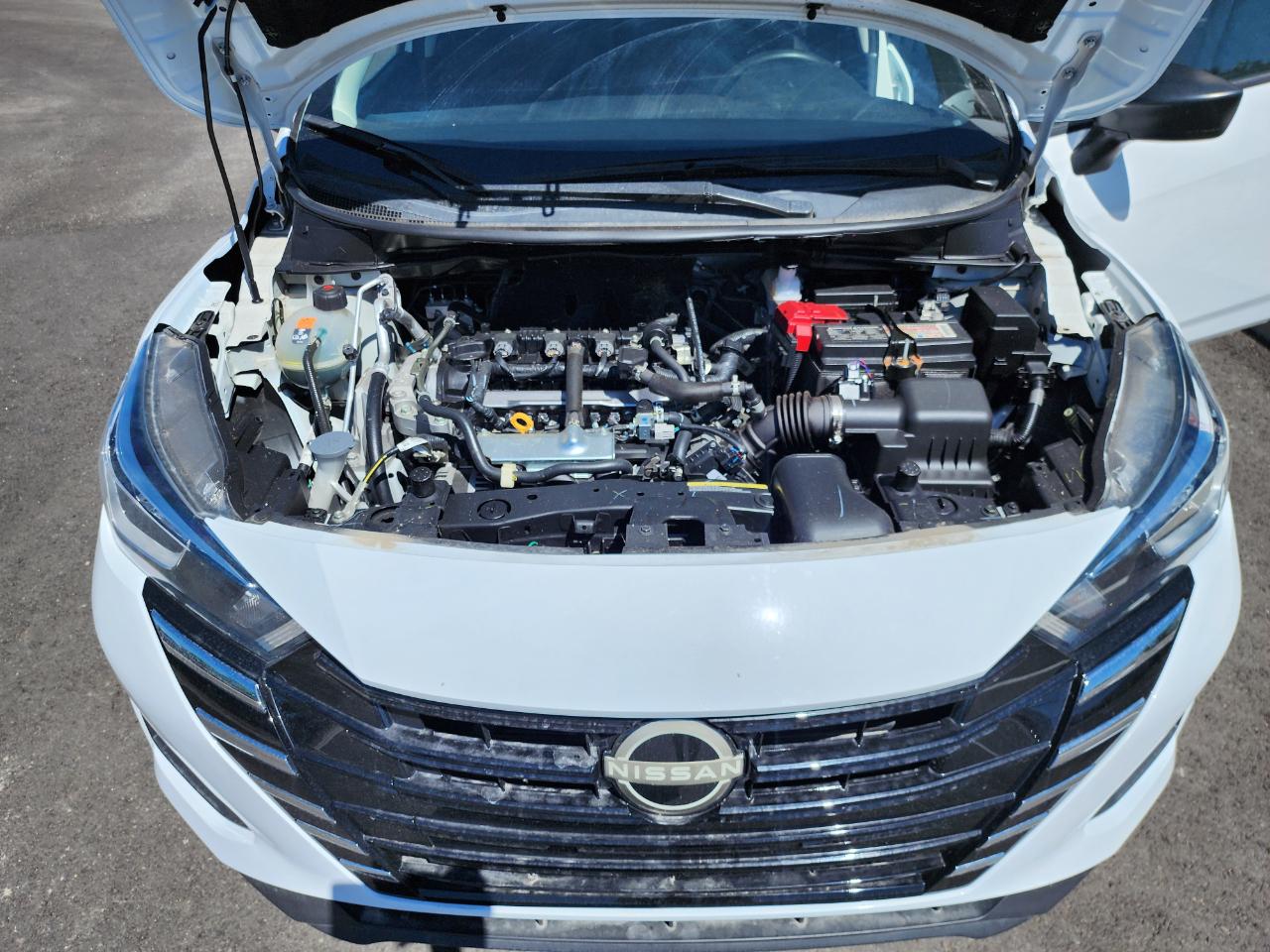 Nissan Versa S 5MT 2024