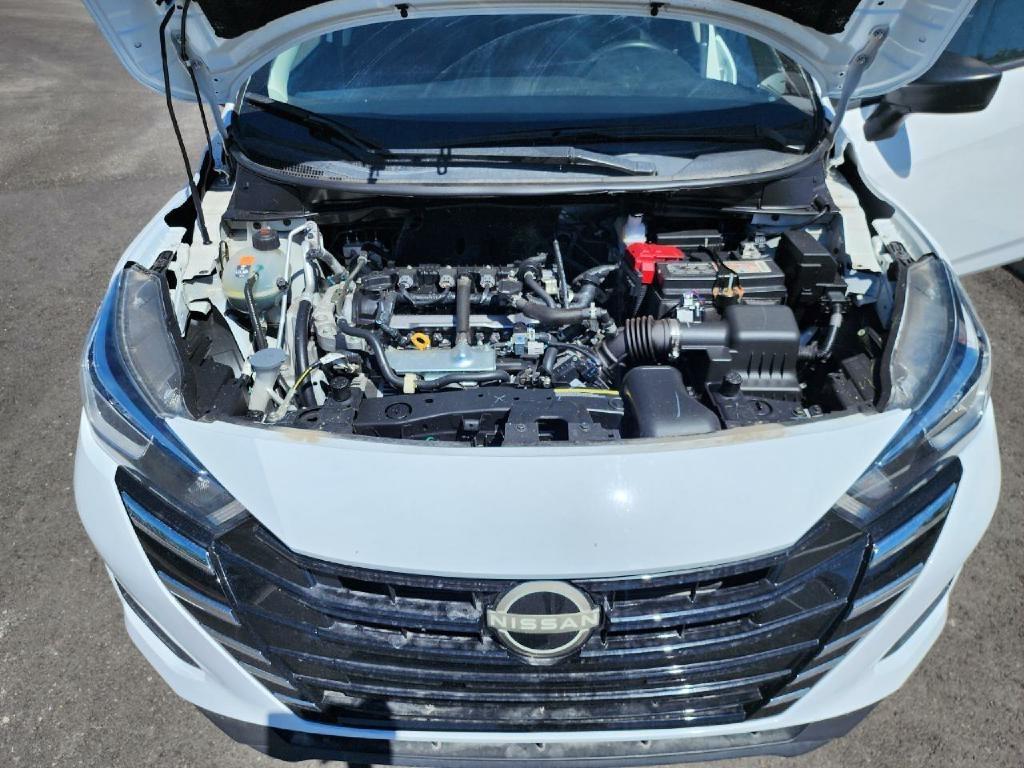 Nissan Versa S 5MT 2024