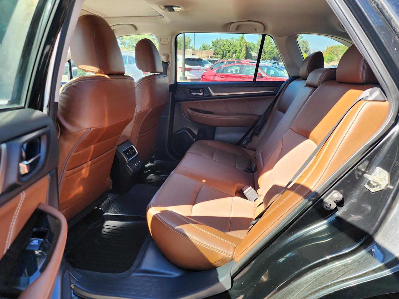 Subaru Outback 3.6R Touring 2019