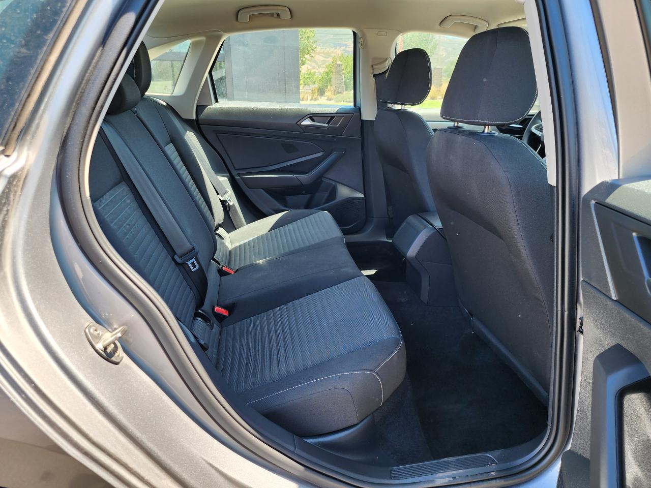 Volkswagen Jetta S 6M 2023