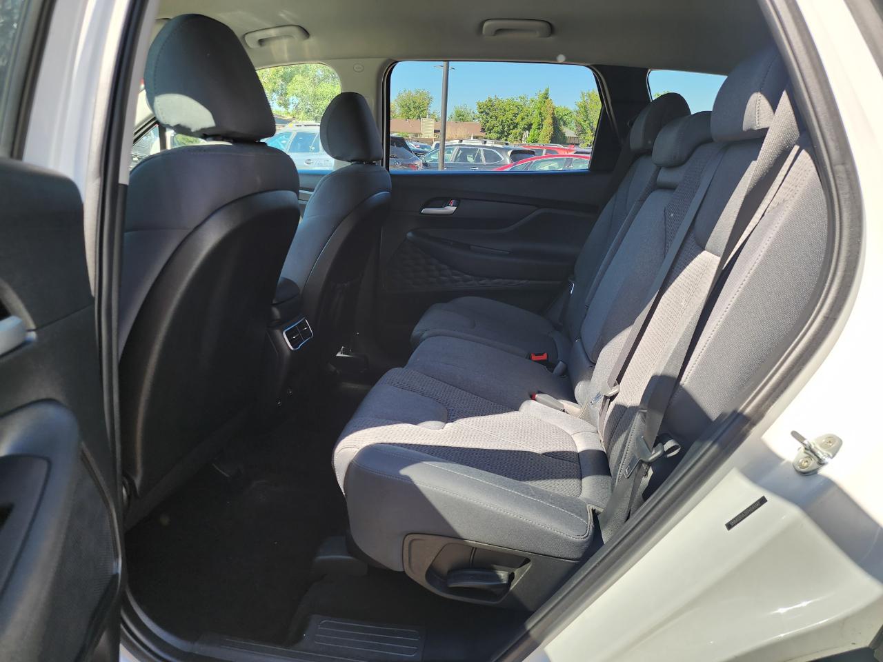 Hyundai Santa Fe SEL AWD 2023