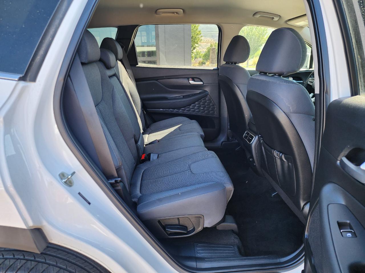Hyundai Santa Fe SEL AWD 2023