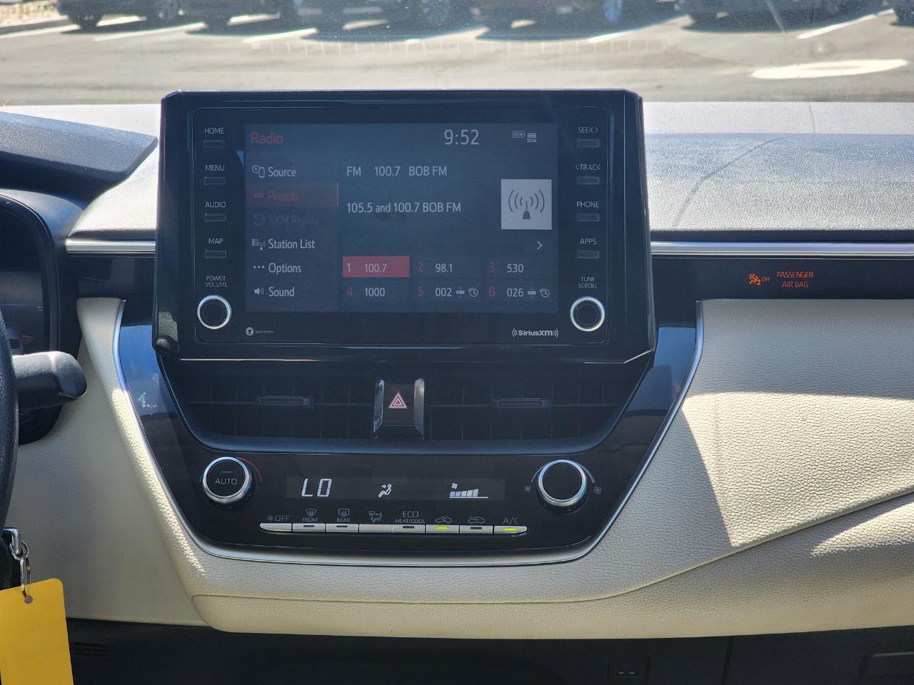 Toyota Corolla LE 2022