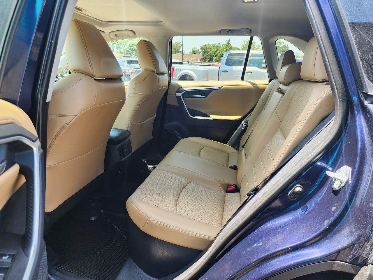 Toyota RAV4 Hybrid Limited 2019