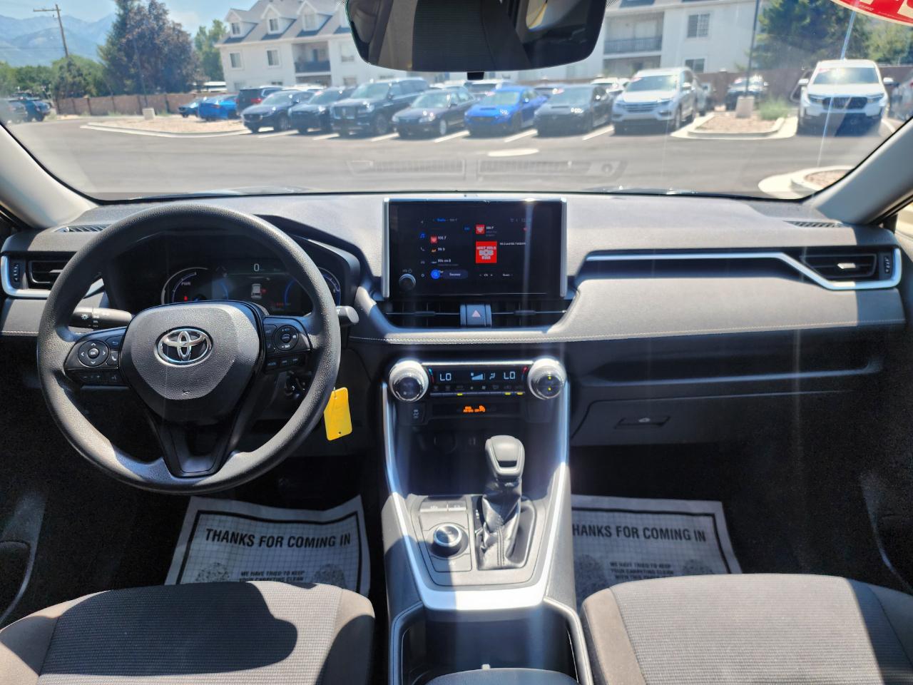 Toyota RAV4 Hybrid LE 2024