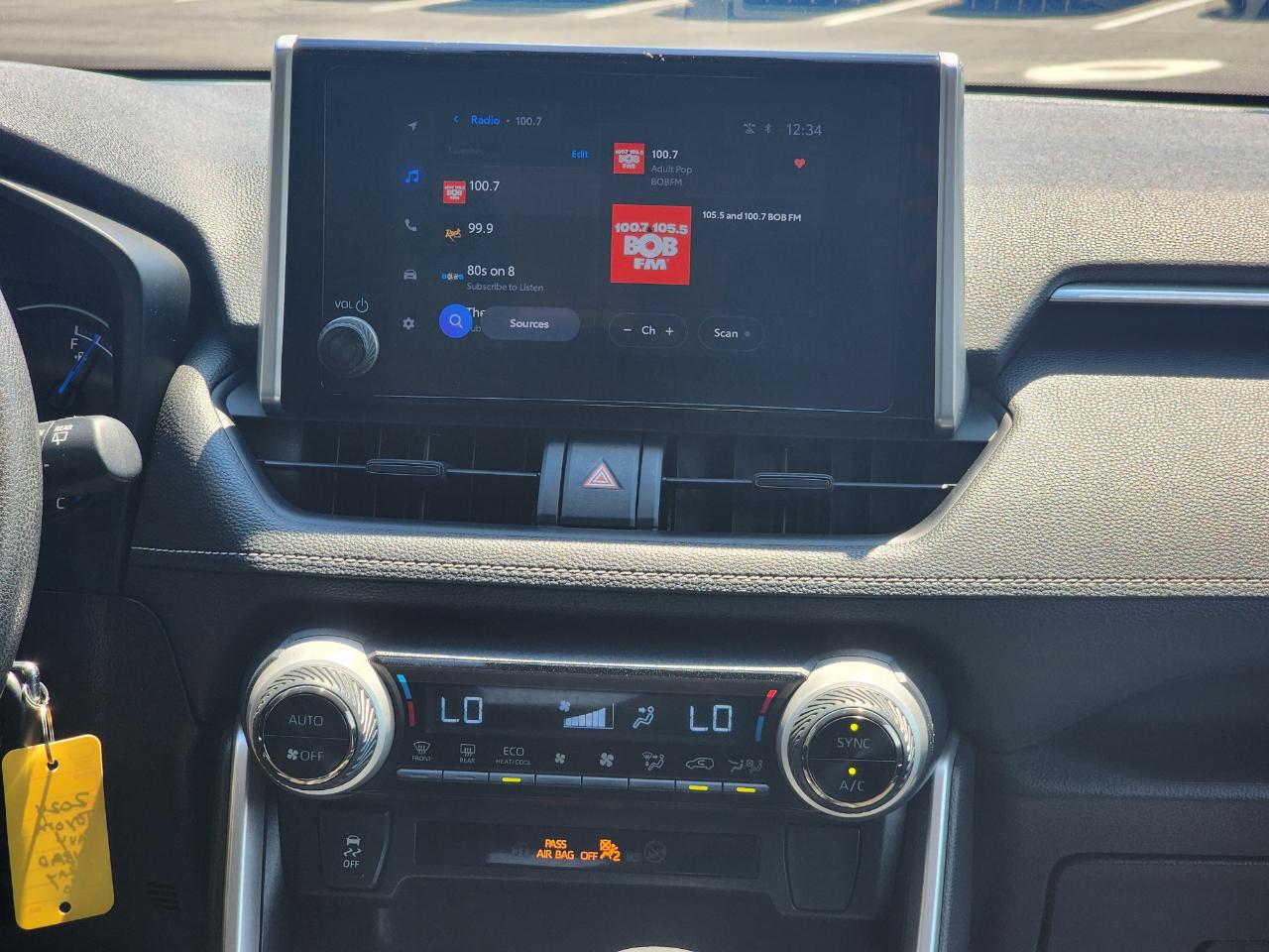 Toyota RAV4 Hybrid LE 2024