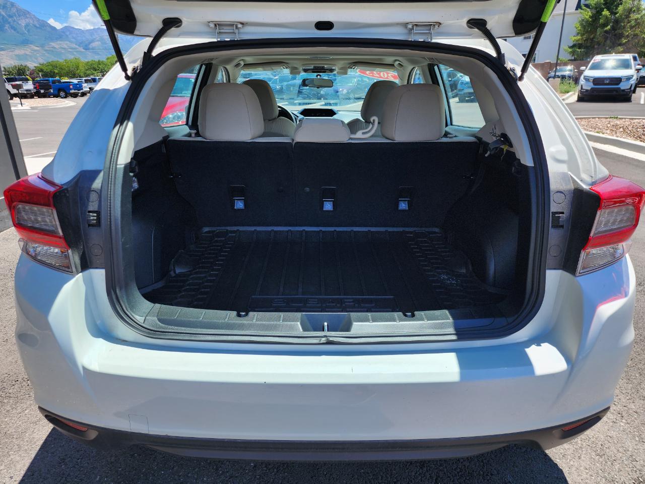 Subaru Impreza 2.0i Premium CVT 5-Door 2023