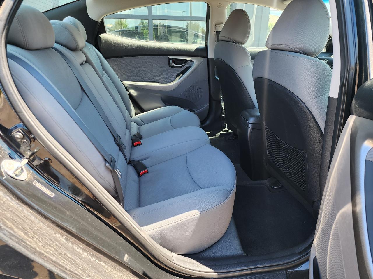 Hyundai Elantra GLS A/T 2012
