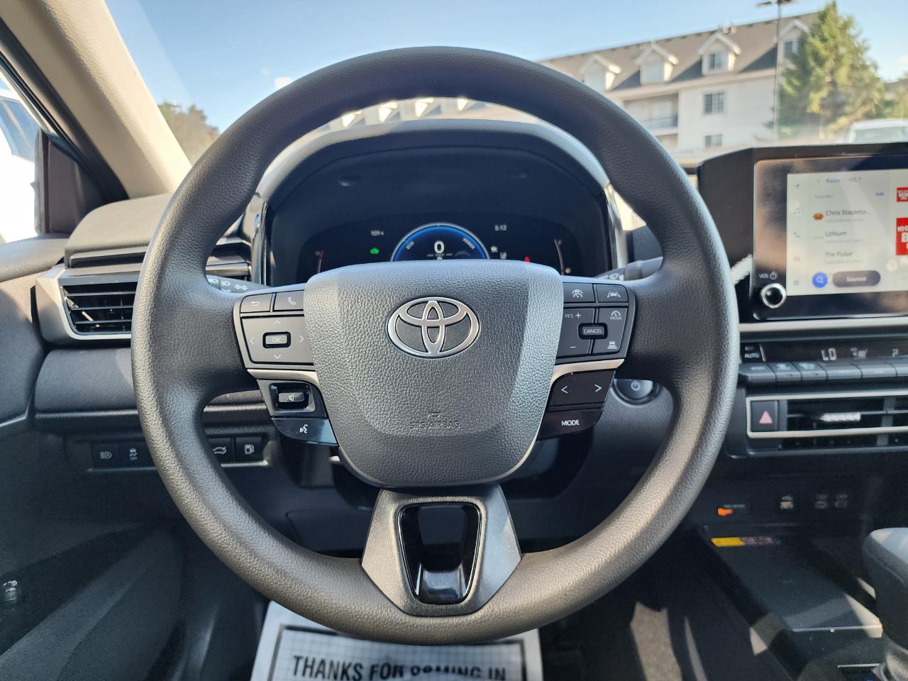 Toyota Camry Hybrid LE 2025