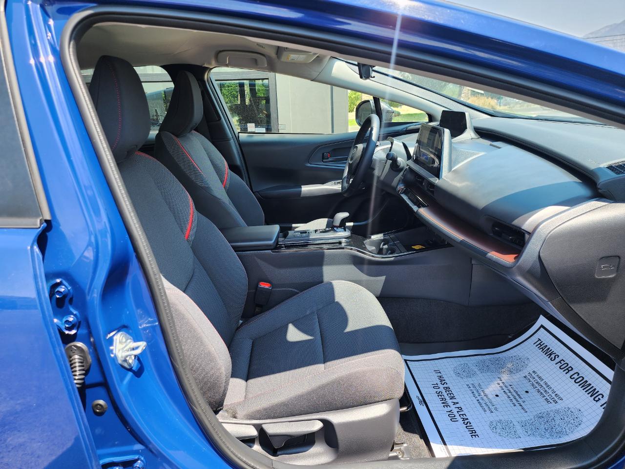 Toyota Prius Plug-In Hybrid SE 2026