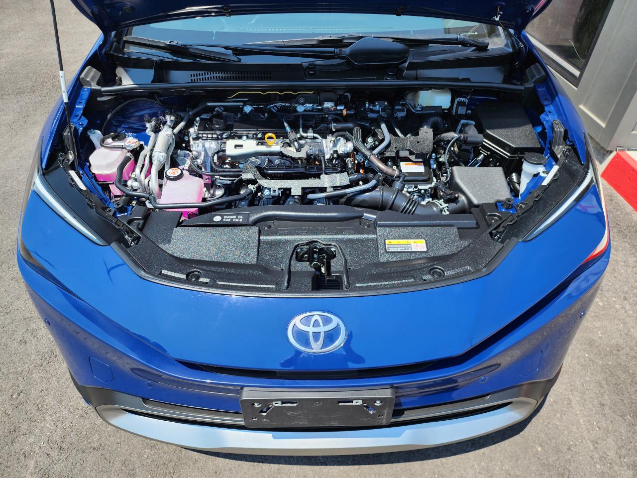 Toyota Prius Plug-In Hybrid SE 2026