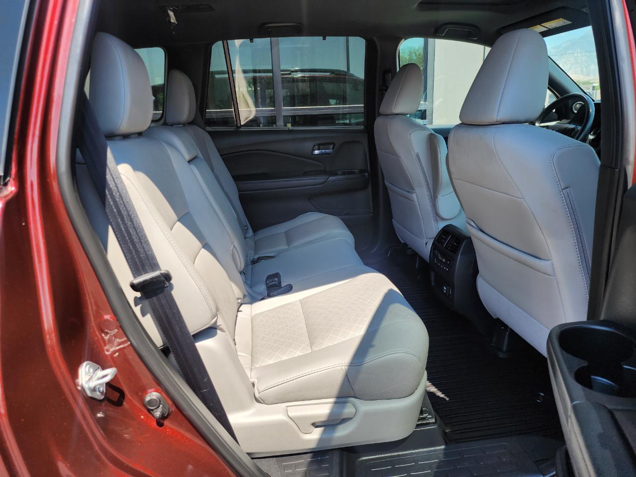 Honda Passport Touring AWD 2021