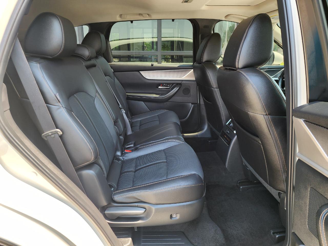 Mazda CX-90 Preferred 2025