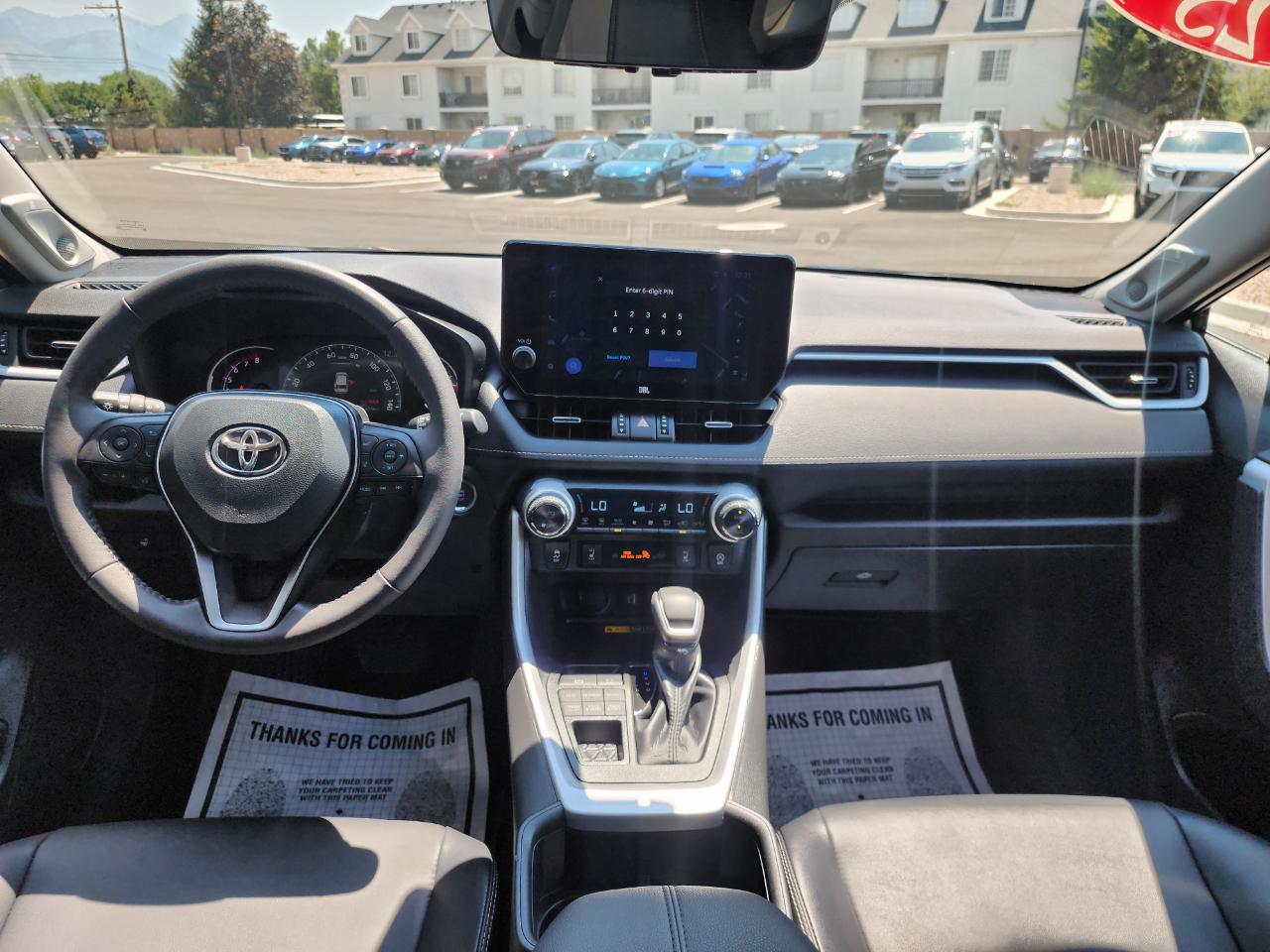 Toyota RAV4 XLE Premium AWD 2025