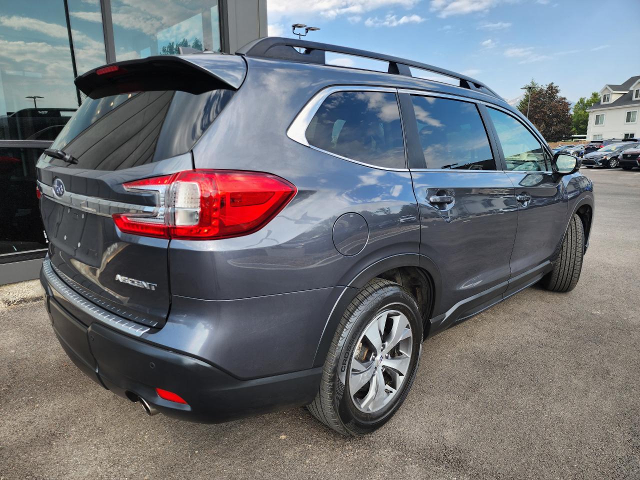 Subaru Ascent Premium 2025