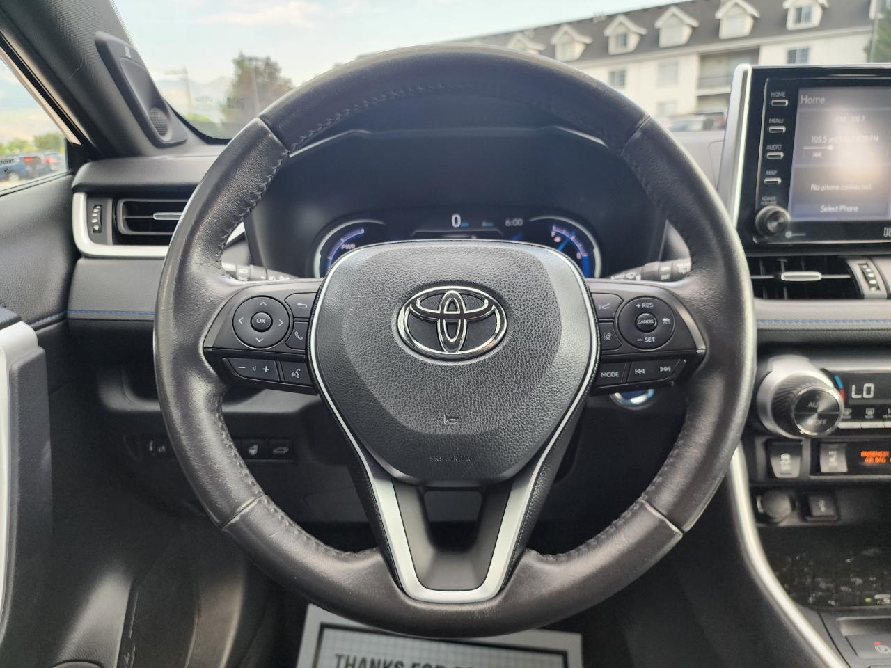 Toyota RAV4 Hybrid XSE 2021