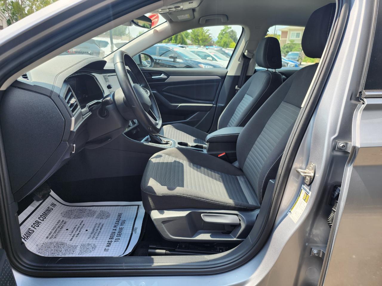 Volkswagen Jetta S 2024
