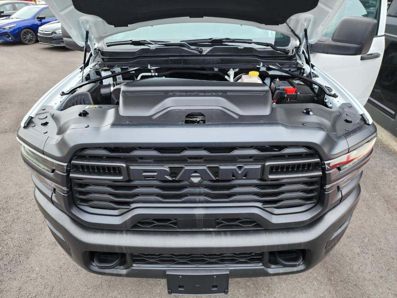 RAM 2500 Tradesman Crew Cab LWB 4WD 2026