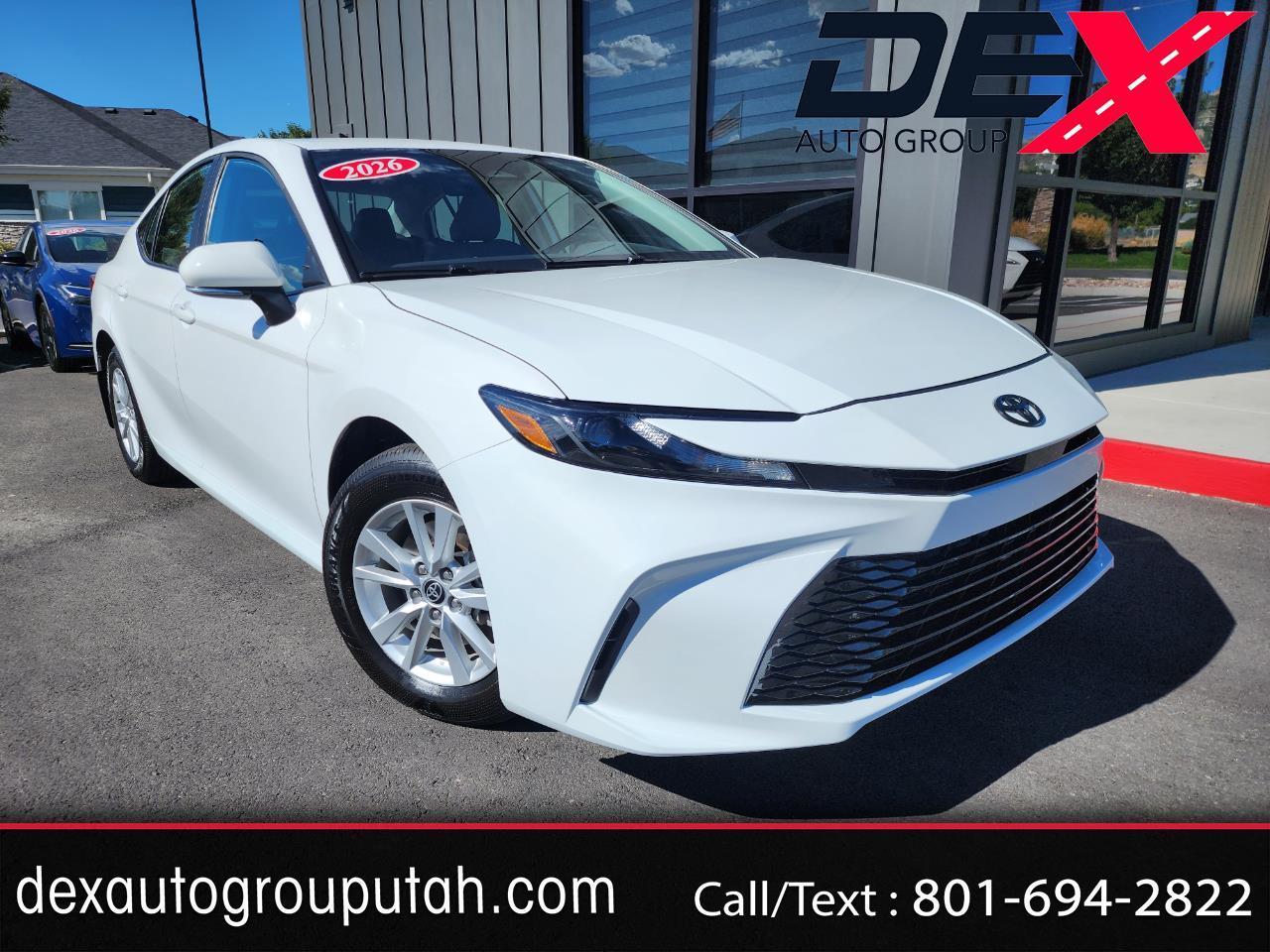 Toyota Camry Hybrid  2026