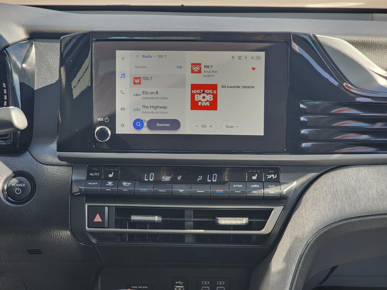 Toyota Camry Hybrid  2026