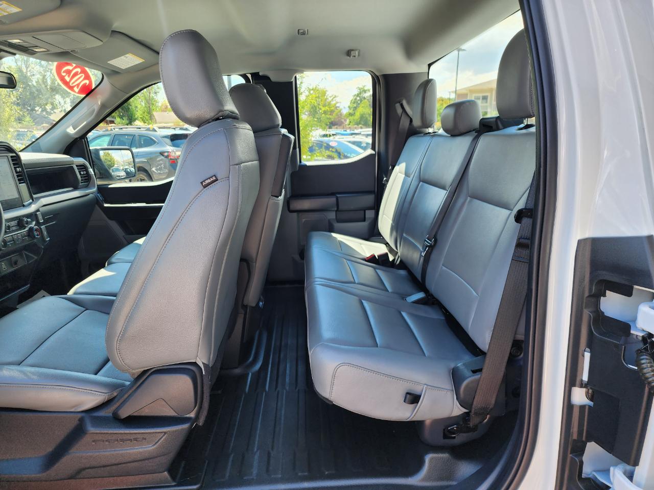 Ford F-150 XL SuperCab 4WD 2025