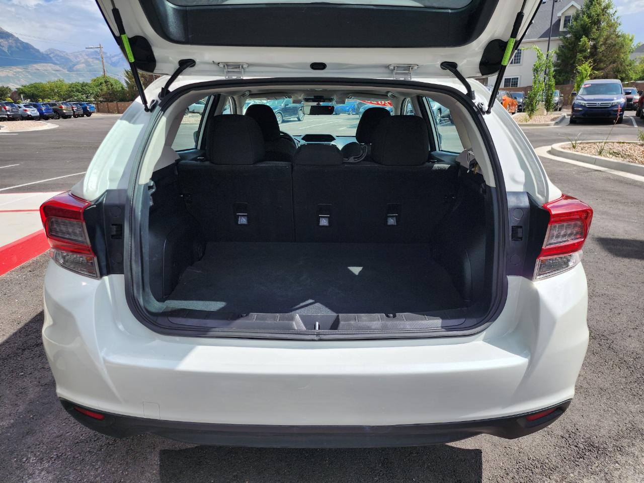 Subaru Impreza 2.0i Premium CVT 5-Door 2023