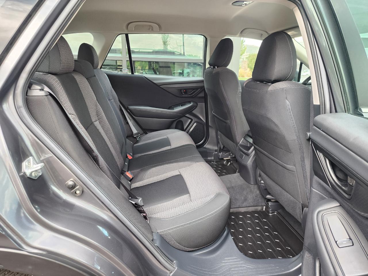 Subaru Outback Base 2022