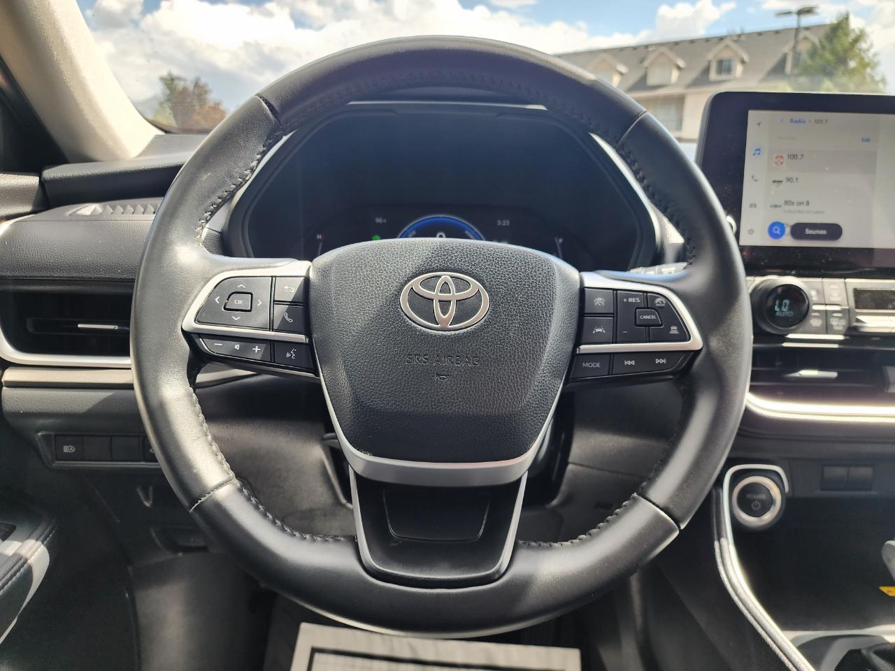 Toyota Grand Highlander Hybrid XLE AWD 2024