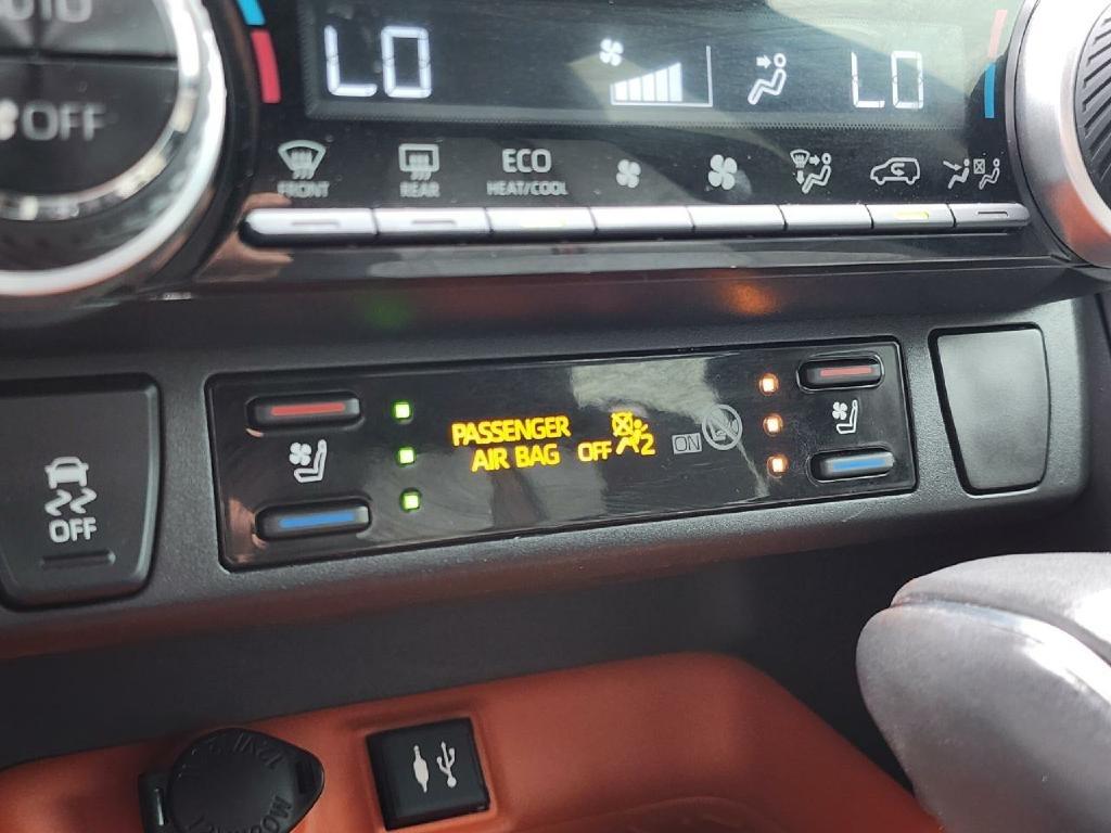 Toyota RAV4 Adventure AWD 2019