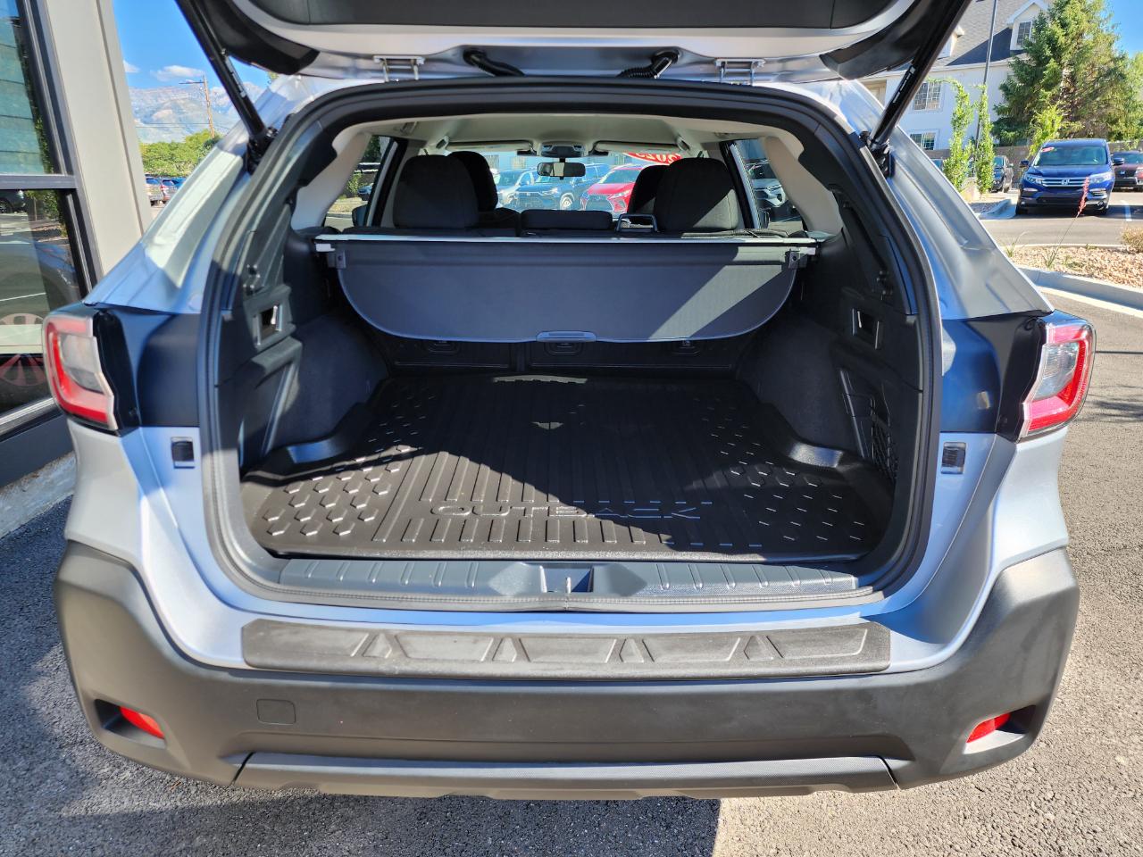 Subaru Outback Premium 2025