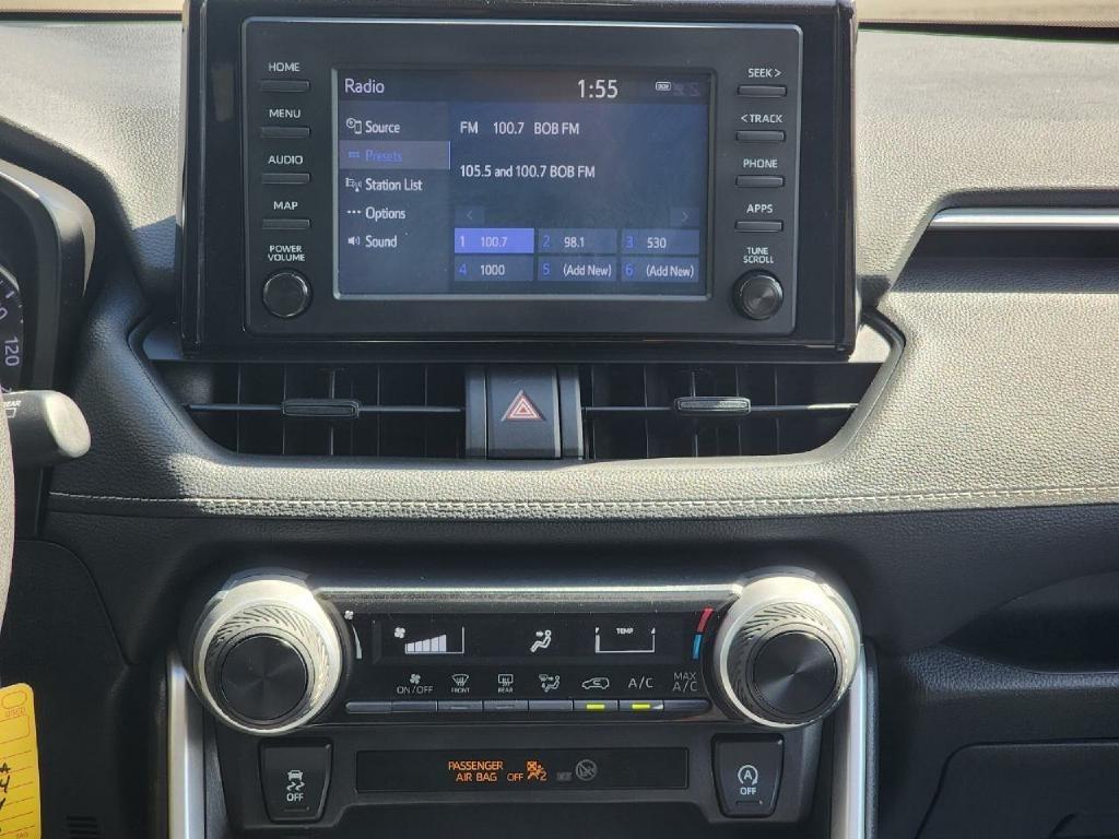 Toyota RAV4 LE AWD 2019