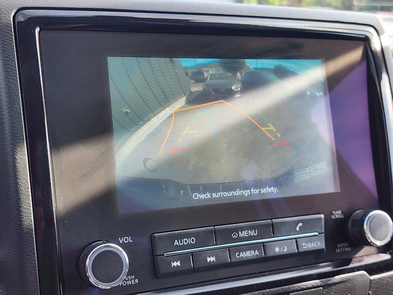 Nissan Frontier SV Crew Cab 4WD 2024