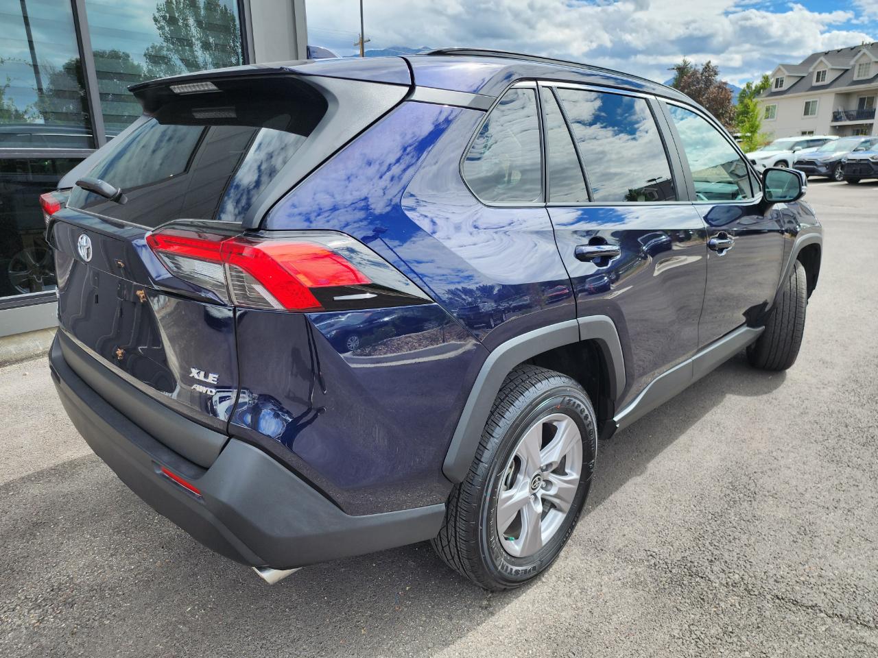 Toyota RAV4 XLE AWD 2025