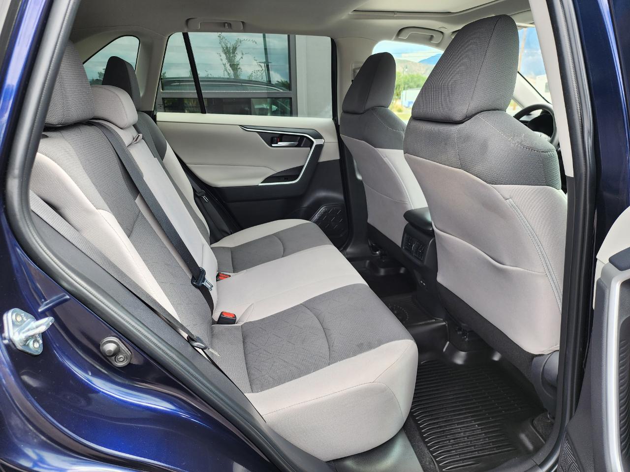 Toyota RAV4 XLE AWD 2025