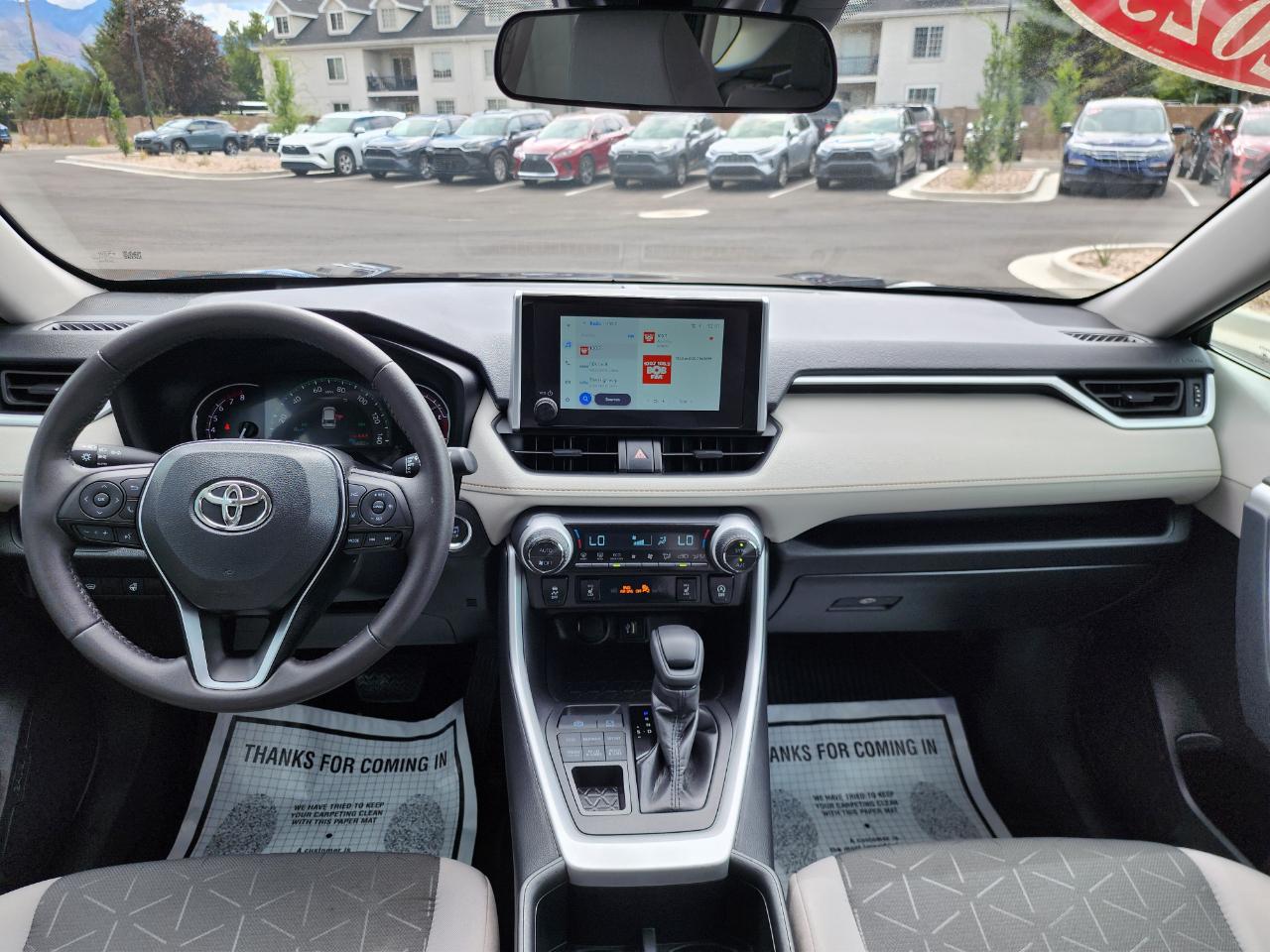 Toyota RAV4 XLE AWD 2025