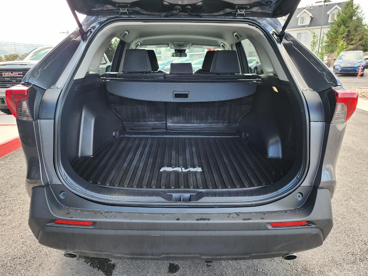 Toyota RAV4 Hybrid LE 2022