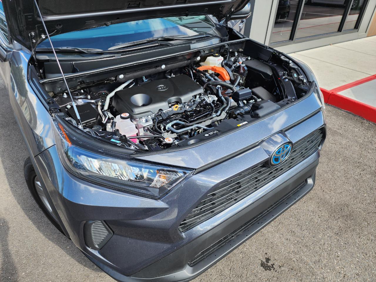 Toyota RAV4 Hybrid LE 2022